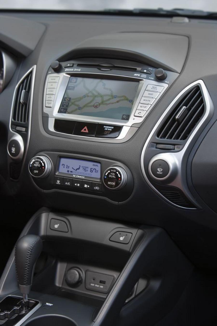  Hyundai Tucson 2010 года  (фото 2 из 18)